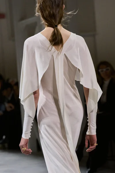 Look 205